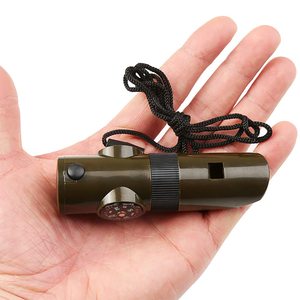 屋外サバイバルホイッスル安全ホイッスルホイッスルには、ストラップ付きコンパスサバイバルリフレクター<span class=keywords><strong>LED</strong></span>懐中電灯ライトが含まれています