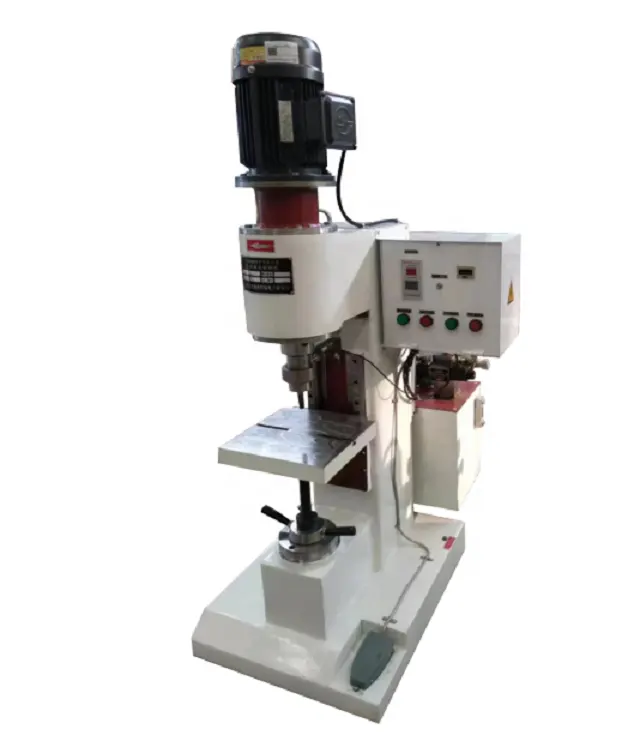 Nueva máquina remachadora hidráulica de pastillas de freno Equipo de fabricación de línea de producción automática