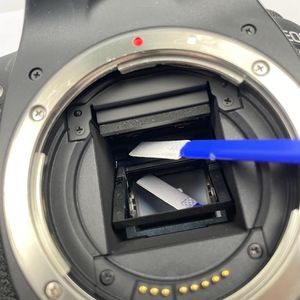 <strong>3</strong> <strong>in</strong> <strong>1</strong> Portable APS-C Camera Cleaning <strong>Kit</strong> Lint-Free Microfiber Wipes Screen Cleaning <strong>Kit</strong> with Solution