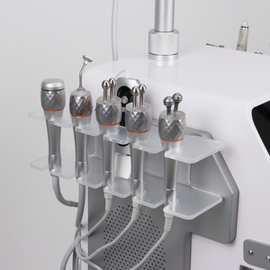 2025 Microdermabrasion Diamant Aqua Peeling Hydro Dermabrasion Machine Avec Masque À Oxygène Soins De La Peau Salon Du Visage Beauté Utilisation - Product Image 3