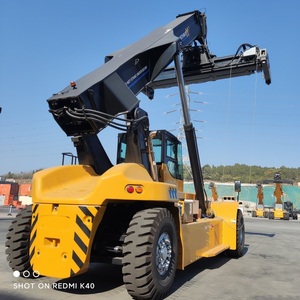 Apilador de alcance de manejo de puertos 20 pies 40 pies 45 pies Carretilla elevadora apilable de contenedores Motor Cummins Nuevo usado XCS4531K 45t Precio de apilador de alcance - Product Image 6