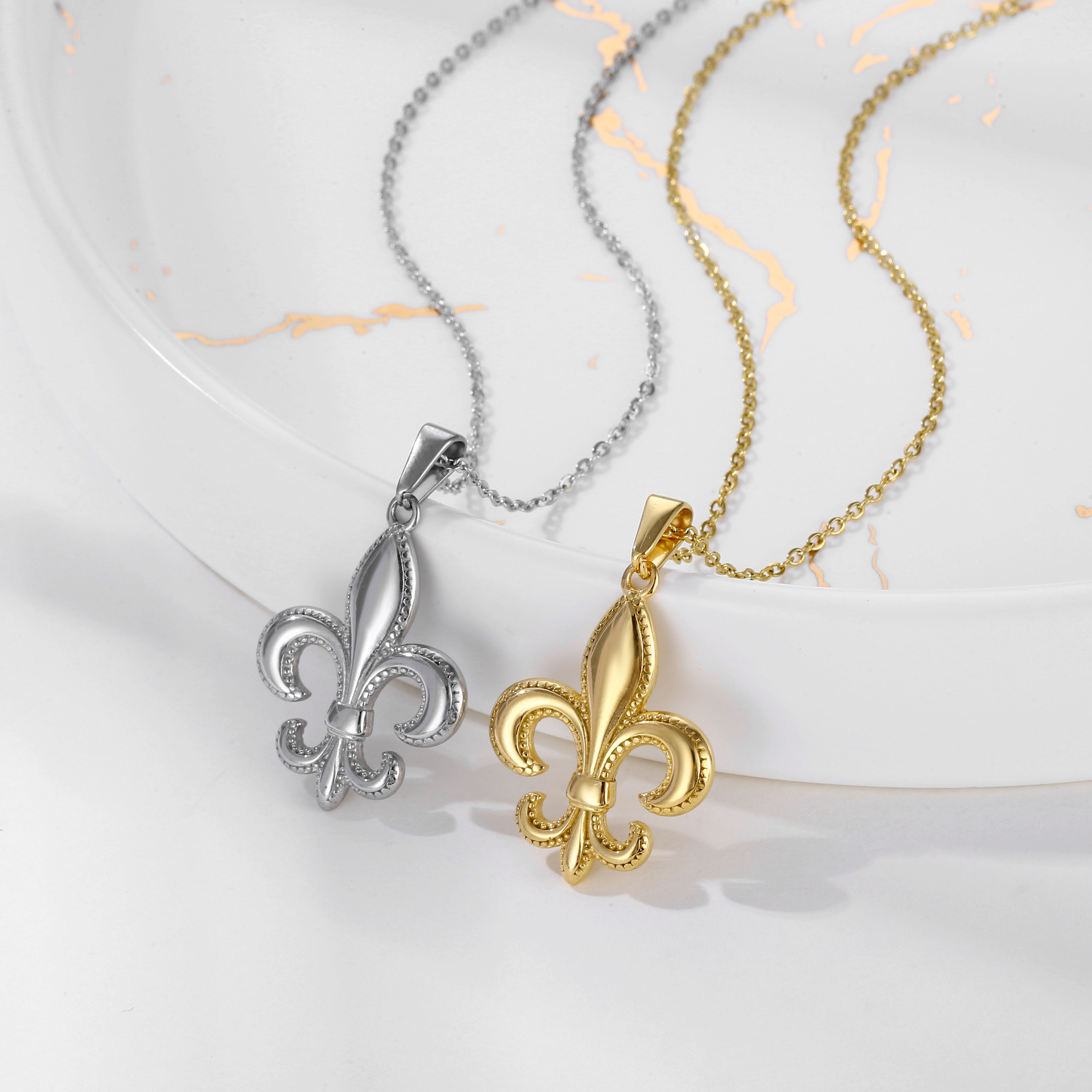 Fleur de lys #1