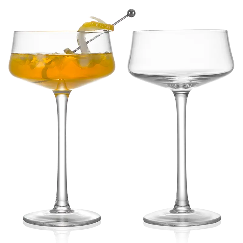 Verre à vin rouge de luxe soufflé à la main en gros soucoupe à large bouche cristal créatif Martini verres à cocktail gobelet verre à vin tasse