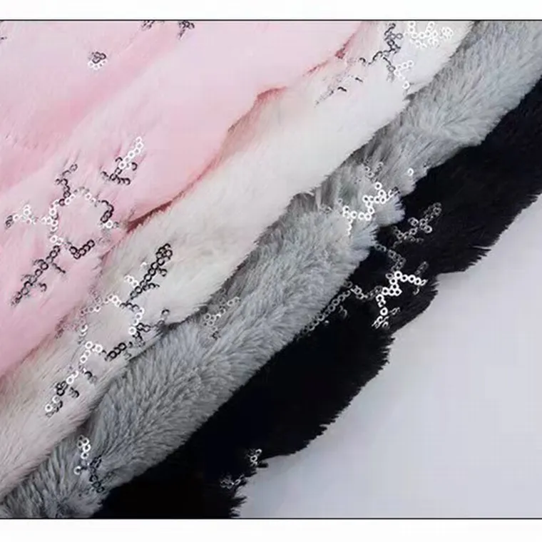 저렴한 가격 몰려 중국 양털 폴리 에스터 중국 스팽글 패브릭 눈송이 디자인 럭셔리 벨벳 패브릭 소파