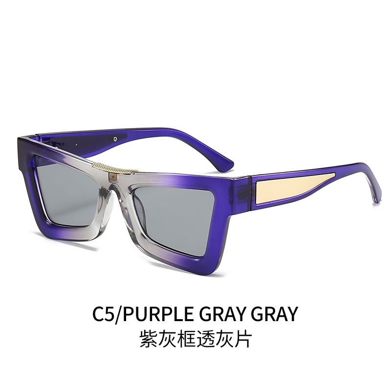 Film gris cadre gris violet