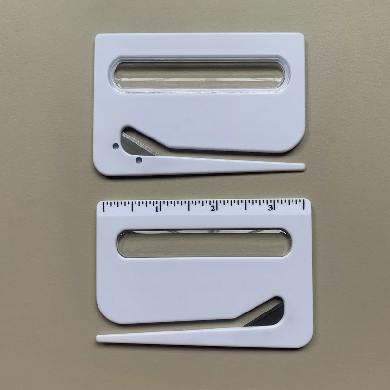 9,5 x 6,3 x 0,30 cm
