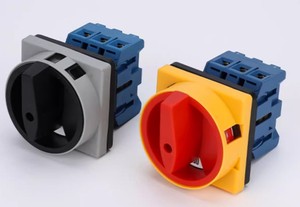 Interruttore rotante LW26-125/2 2 2P cambio di retromarcia reversibile del motore rispetto allo Switch125A