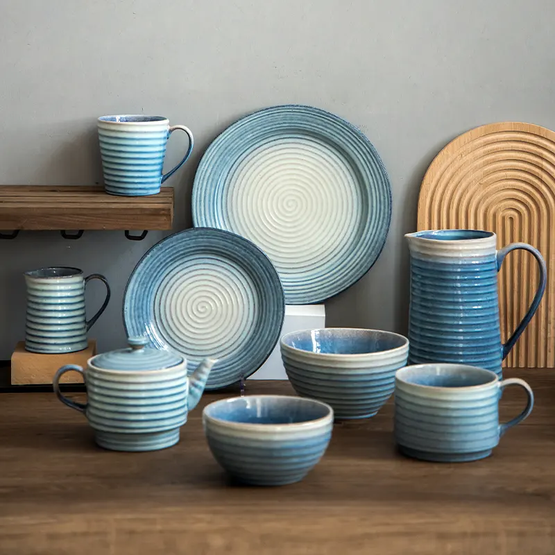 Керамическая синяя посуда, Северная посуда, полосатая линия, тисненые фарфоровые миски и тарелки, набор