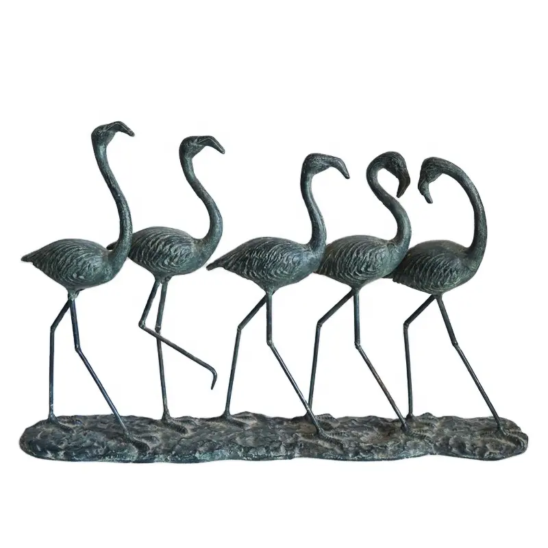 Besi Cor Lima Logam Flamingo Menari Patung Burung Patung untuk Taman Berdiri Flamingo Keluarga Rumah Dekoratif Patung Megbond