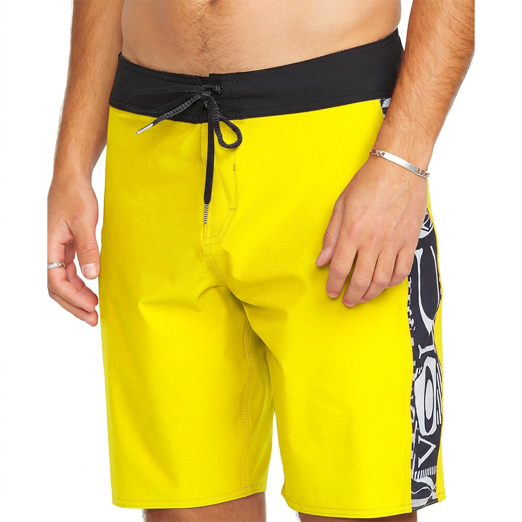 Jaune