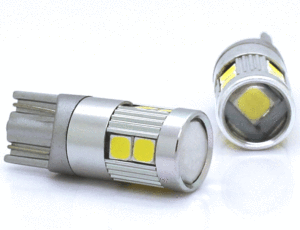 Tcart ไฟ LED ติดภายในรถรถ2.5W มี W5W T10 12V ไฟจอดรถและสัญญาณไฟอัตโนมัติจากโรงงาน