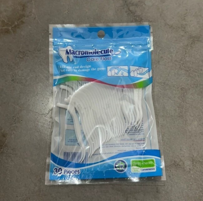30 pieces per pack white