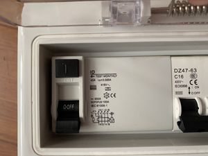 Ajceeカスタマイズ11モジュール配電ボックス、スウェーデンip44産業プラグソケット電源ボックスce - Product Image 2