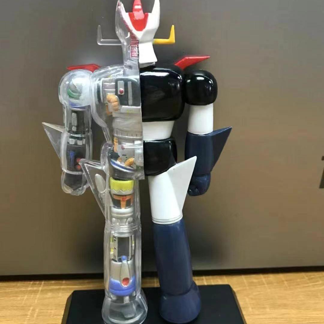 18cm pèse 300 grammes