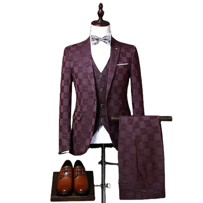 Hot Sell Burgundy Color Wedding Suits Men Classic 3 piece Suit Plaid Groom Tuxedo Suits Set For Men
