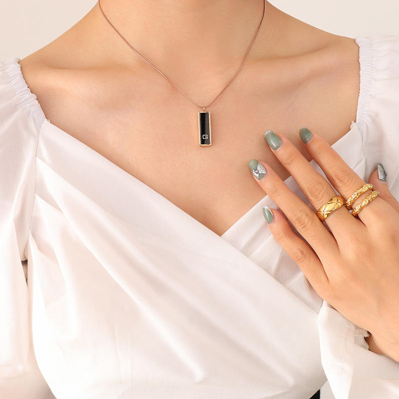 สีโรสโกลด์