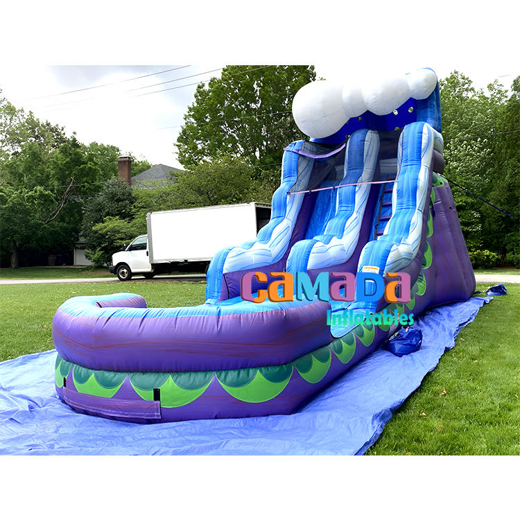 มีสีสัน