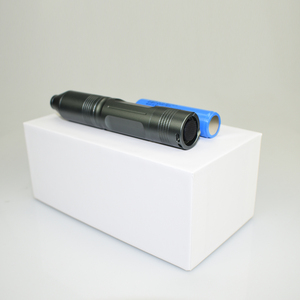 Fuente de luz médica Led fría de batería portátil barata de 10W para endoscopio ENT - Product Image 2