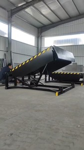 Puente de carga ajustado hidráulicamente Logística de almacén Plataforma de manipulación auxiliar Embarque fijo Núcleo de motor de nueva condición - Product Image 6
