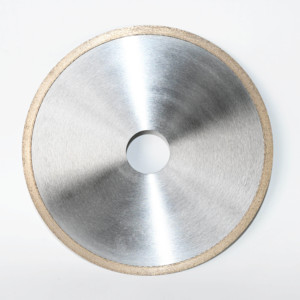 Yüksek hızlı endüstriyel masa makinesi testere kesme bıçağı disk düz pürüzsüz kenar sıcak ve soğuk pres tarafı ile süper ince elmas - Product Image 6