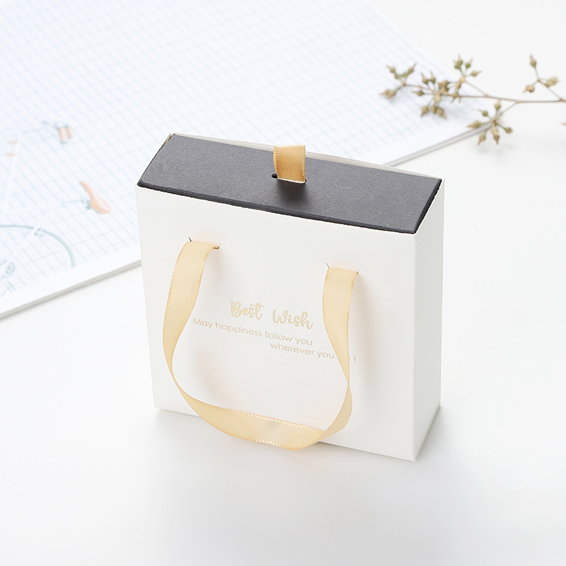 Manija Jewel Box