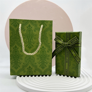 定制纸板抽屉纸礼品盒，带香水瓶礼品袋 - Product Image 1