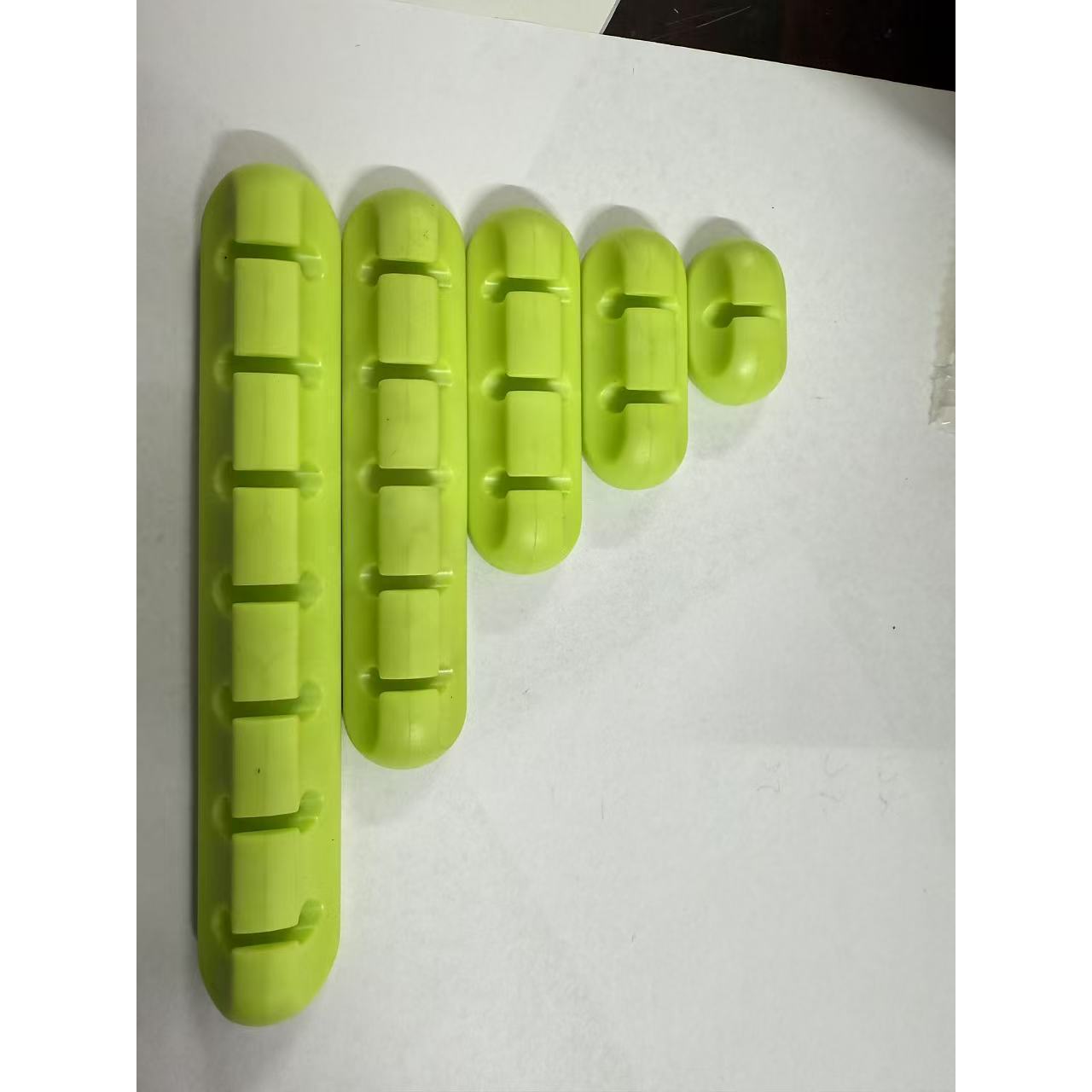 Juego de agujeros de color amarillo verdoso de 1, 2, 3, 5 y 7 agujeros