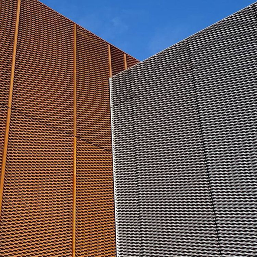 Forma de malla de diamante de malla de metal expandida recubierta de polvo de agujero