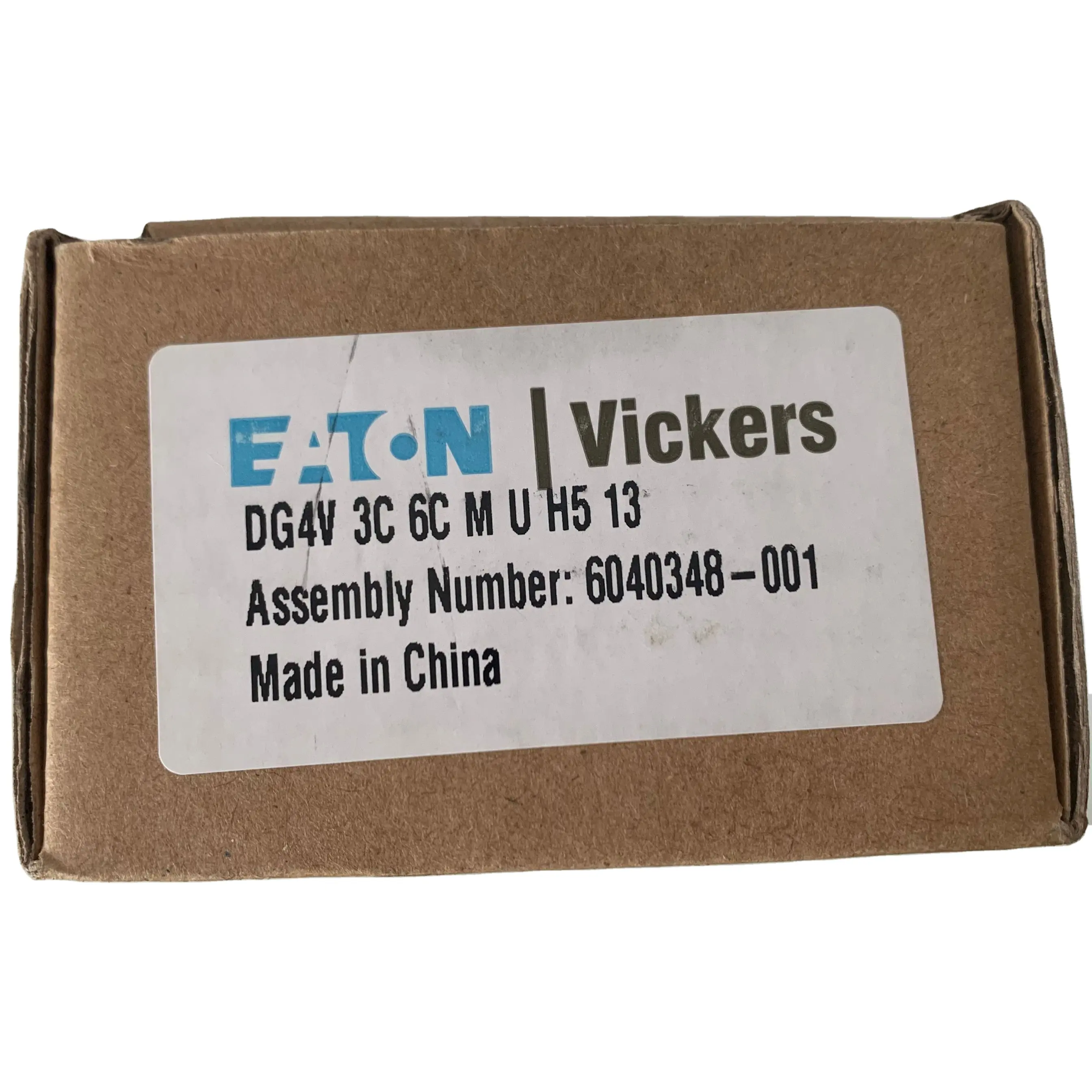 DG4V 3C 6C M U H5 13 EATON VICKERS IH solénoïde d'origine valve6040348-001 DG4V3C6CMUH513 DG4V3C-6C-M-U-H5-13 DG4C3C6C grand stock