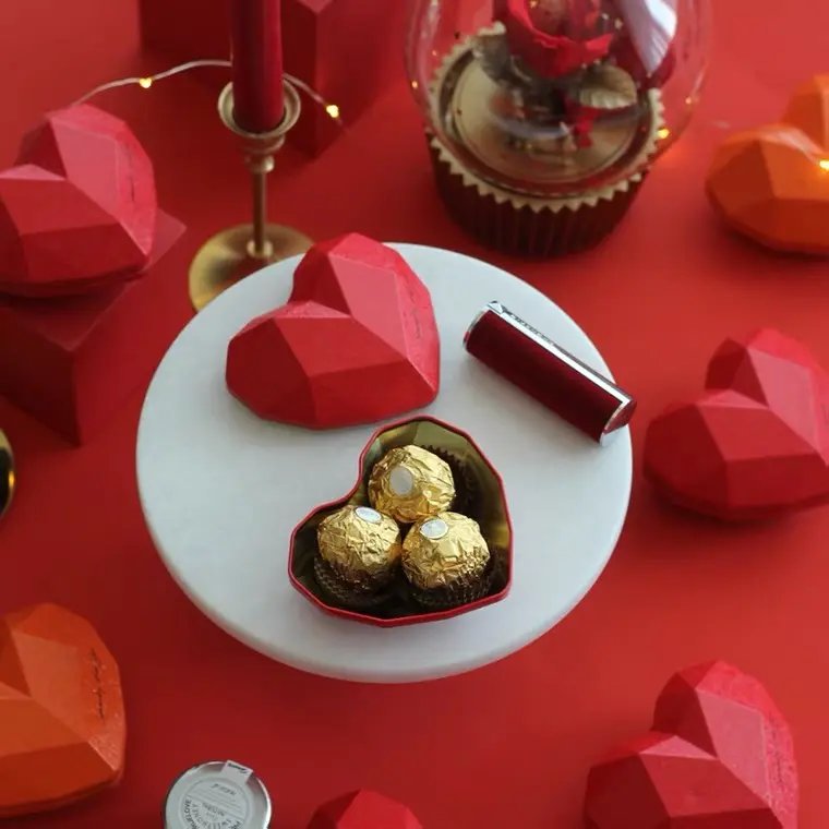 आईएनएस शैली छोटा सा उपहार गहने भंडारण कैंडी चॉकलेट भंडारण बॉक्स दिल टिन कर सकते हैं