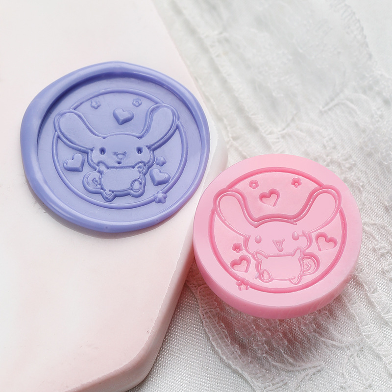 Cinnamon Dog (tête de tampon en plastique de 2,5 cm)