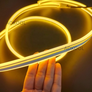 フレキシブル8 * 16mm 7 * 15mm PVC <span class=keywords><strong>LED</strong></span>ネオンライト