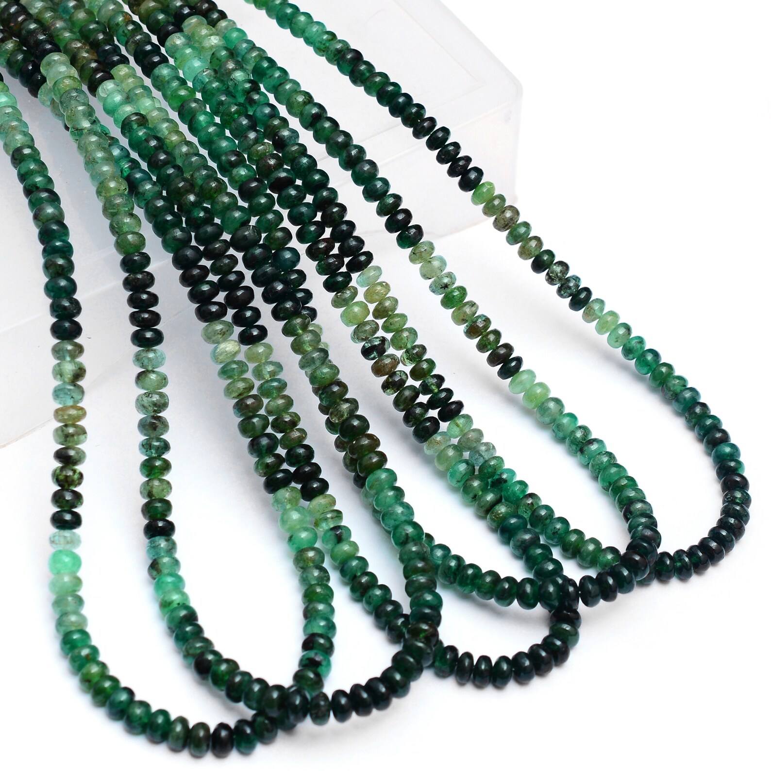 สีเขียว