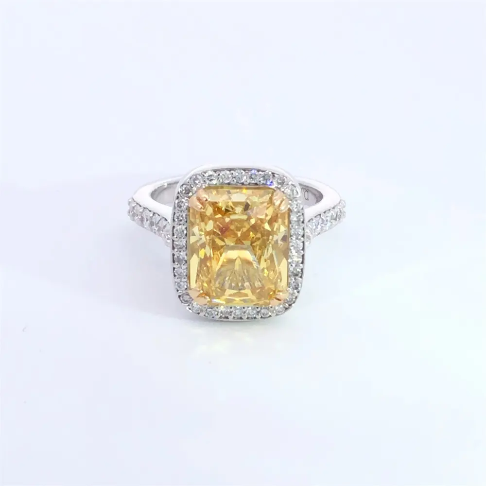Anel de ouro 18K DiamondX com corte radiante de diamantes e safira amarelo, configuração de moldura VS Anel de noivado de diamantes de laboratório