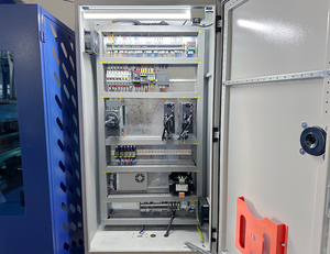 <strong>DELEM</strong> DA53 DA58 DA66 DA69 135T/4000 Automatic CNC Press Brake Machine - Product Image 3