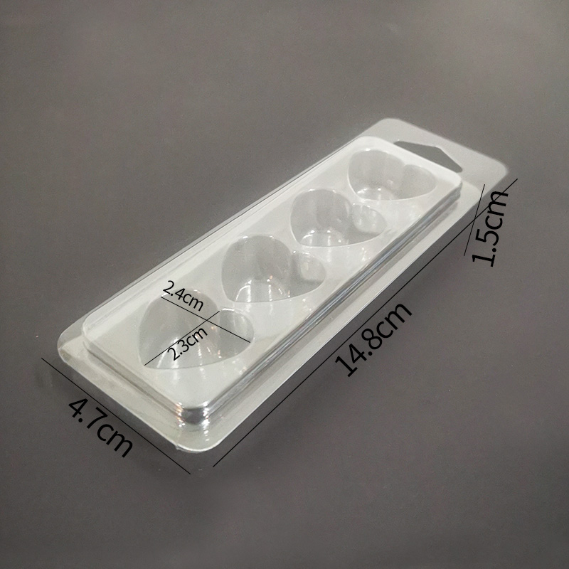 4-grid heart-shaped wax box