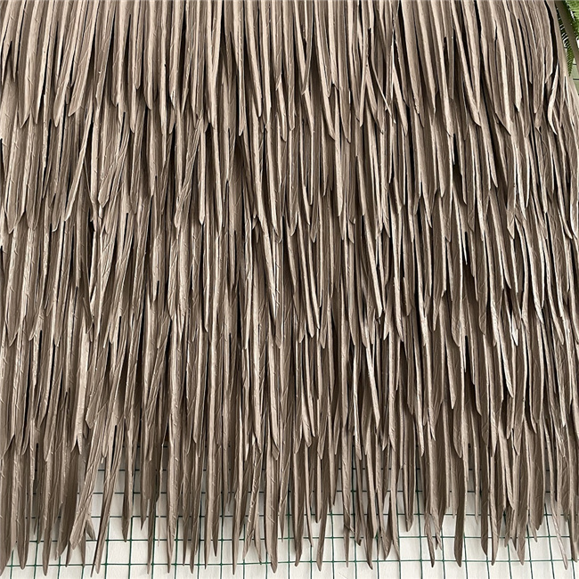 Factory Wholesale Synthetic Artificial Palm Leaves Thatch Roof Tiles With Good Quality