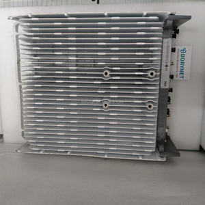 Émetteur-récepteur RF Ericsson Radio 8863 B40 KRC 161860/1 8T/8R 4x50W avec bande passante de 200 MHz pour station de base - Product Image 3