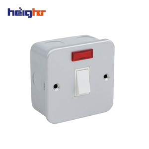 <strong>1</strong> Gang <strong>1</strong> <strong>Way</strong> Electric Switch Suitable for Indoor or Outdoor with the Function of Waterproof and Weatherproof Iron Box - Product Image 5
