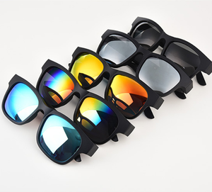 Latest New Technology Wireless Music Audio Earphone Polarized Lens Compatible Smart Mp3 2 in 1 Sunglasses Speaker - Product Image 3