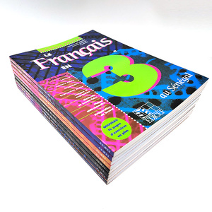 หนังสือปกแข็งสำหรับเด็กบริการพิมพ์ลายด้วยการพ่นสีพ่น