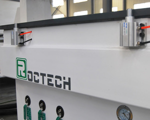 Woodworking <strong>Cnc</strong> <strong>Router</strong> <strong>Machine</strong> with Vacuum <strong>Table</strong> for Furniture Cabinets Kitchen Cutting / Engraving - Product Image 5