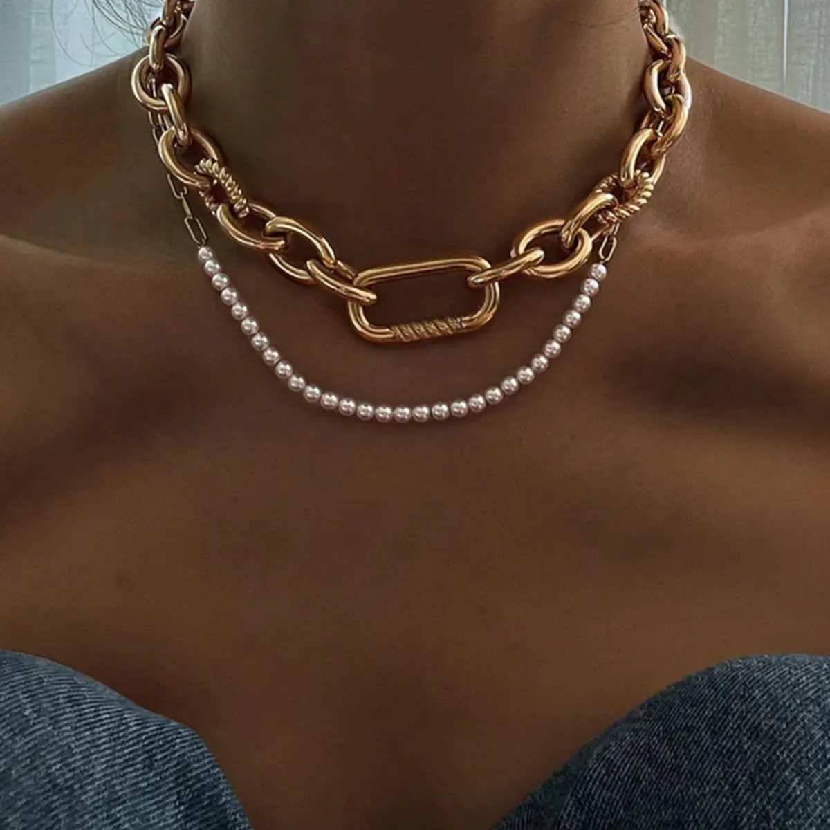 J & D Jewelry 18K chapado en oro medio clip Cadena Media perla redonda perlas de acero inoxidable gargantilla collar
