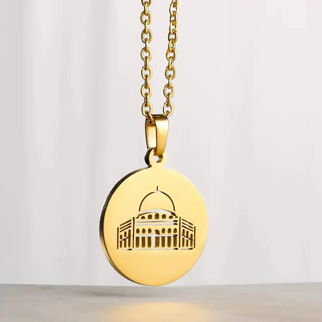 Collar religioso chapado en oro de forma redonda Ayatul Kursi Allah musulmán islámico al por mayor I Love Indonesia mapa colgante para mujer