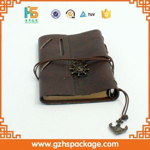 2017 Vintage Capa de Couro Genuíno <span class=keywords><strong>Notebook</strong></span> com Pingente, Cor Creme Sem Madeira Página Interna Folhas Soltas <span class=keywords><strong>Notebook</strong></span> Diário A5 Tamanho HS