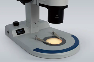 BestScope BS-3080A 0.63X-8X Microscopes stéréo trinoculaires à zoom à lumière parallèle pour la FIV et l'inspection industrielle - Product Image 2