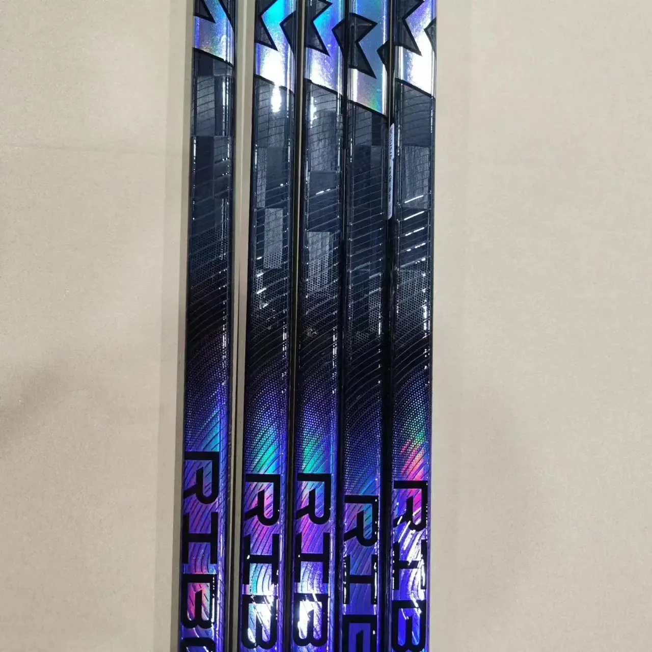 Bâtons de hockey sur glace de marque modèle 2023 de l'usine chinoise avec prix de gros