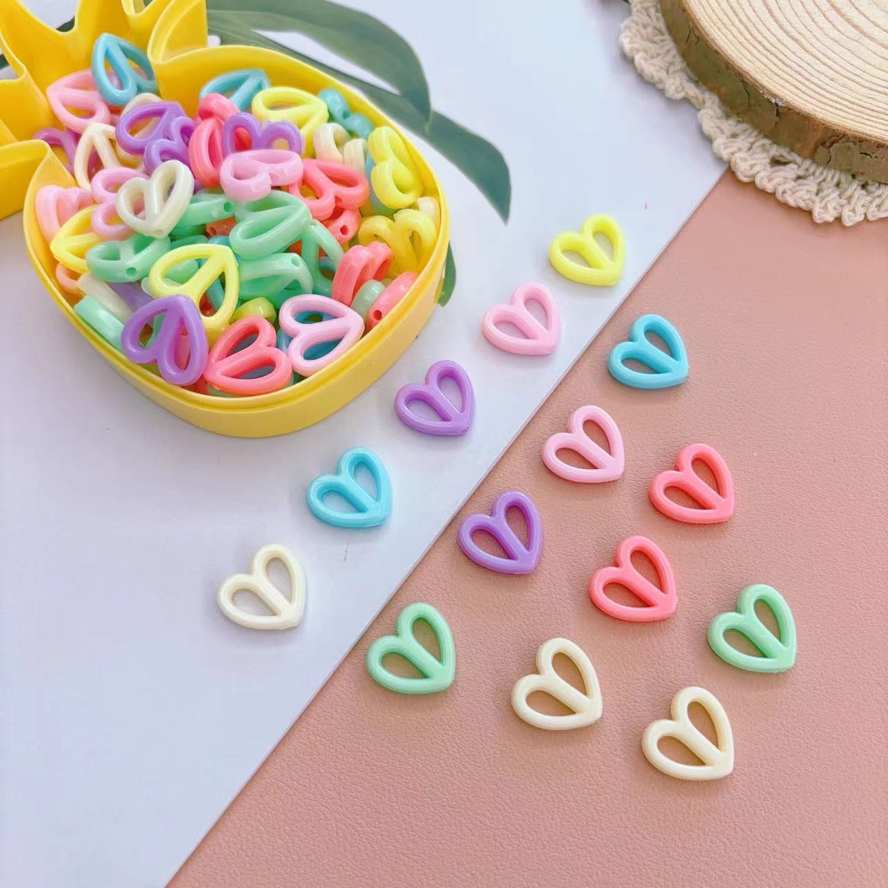 5 boîtes de perles en forme de cœur pêche - 100 perles par boîte