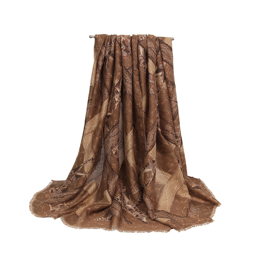 สีน้ำตาล