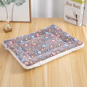Empreinte de patte café foncé